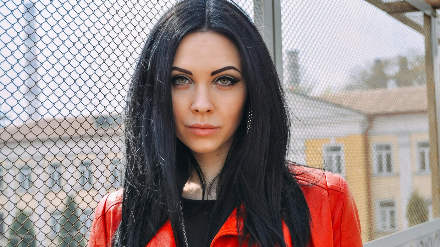 Gotycki top jako baza stylizacji – jak zacząć budować swój mroczny styl zaczynając od góry